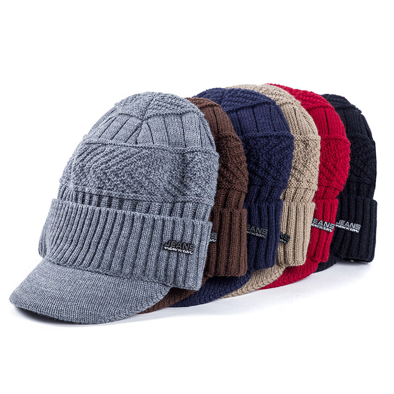 Stylish Unisex Winter Hats: Soft Beanie with Warm Fur Lining